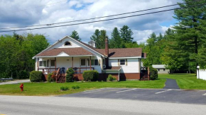 Riverbank Motel and Cabins